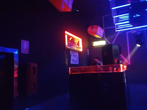 Mia Electronic Clubbing - Thumbnail