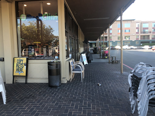 Mercer Island Shopping Center - Thumbnail