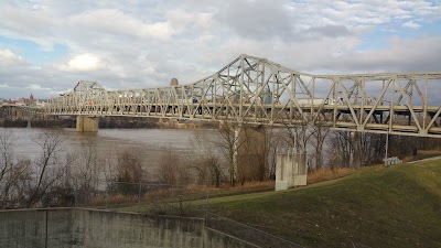 Photos of Hampton Inn Cincinnati-Riverfront