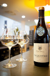 Photo n°2 de Cave de Vacqueyras - Rhonéa à Vacqueyras (Caviste)