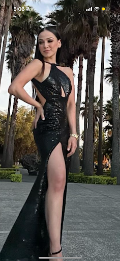 RENTA Y VENTA VESTIDOS DE FIESTA Dolka Showroom - Thumbnail