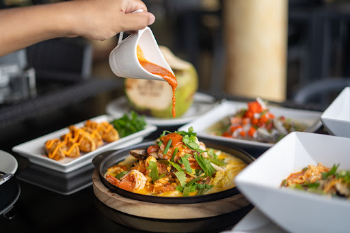 TEM​ TOH​ - หินเหล็กไฟ​ หัวหิน