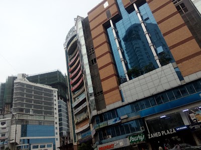Photos of Gulshan 2 Bus Stop