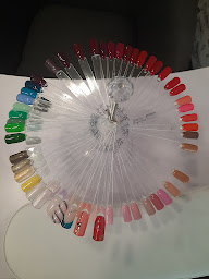 Photo n°9 de Aux 6'O de Charlotte à Coutances (Salon de coiffure)