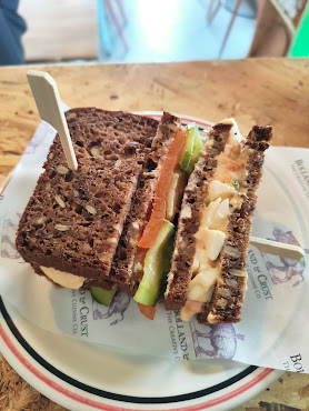 Bolland & Crust by null