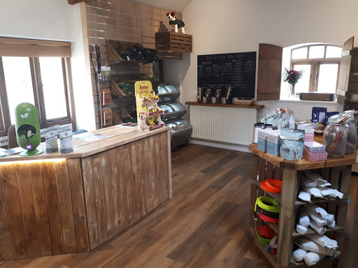 Dog and Field Ltd