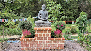 Photo n°2 de PETIT NALANDA du Centre Paramita en Haute-Marne | Méditation & Bouddhisme Tibétain à Varennes-sur-Amance (Monastère)