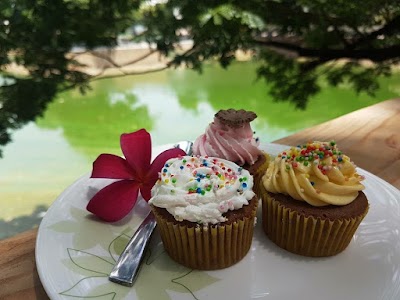 Photos of NISSET Caf&eacute;
