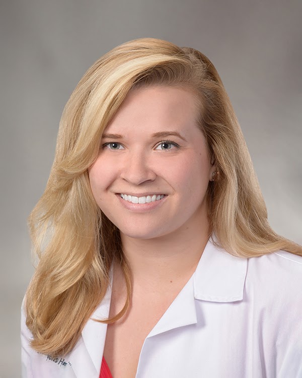 Samantha R Loeser Md