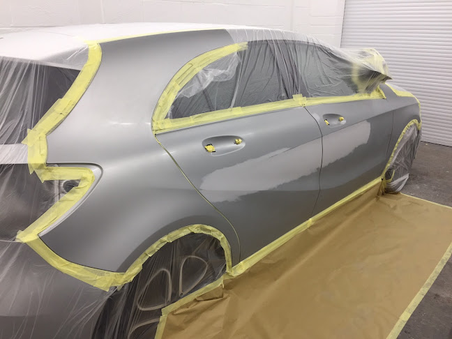 Superscuffs Express Bodyshop Ampthill - Auto repair shop