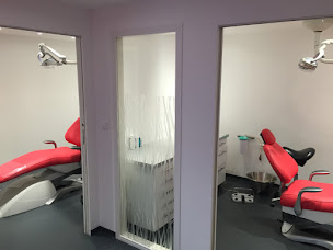 Photo n°2 de Cabinet d'implantologie du Dr FOUGERAIS à Nantes (Cabinet d'implants dentaires)