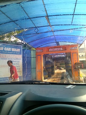 Automatic Car Wash, Author: datuk payakumbuh