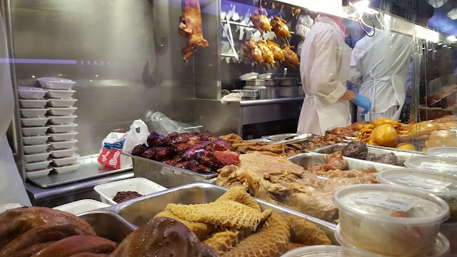 Deluxe Food Market