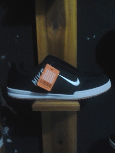 Photos of WDS DISTRO SPORT