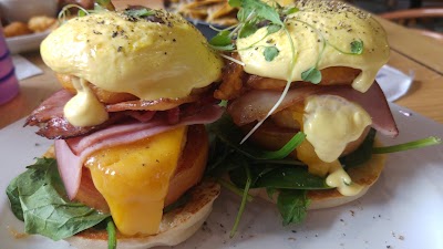 Photos of Mugg & Bean Sandton City