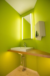 松本電工（株）