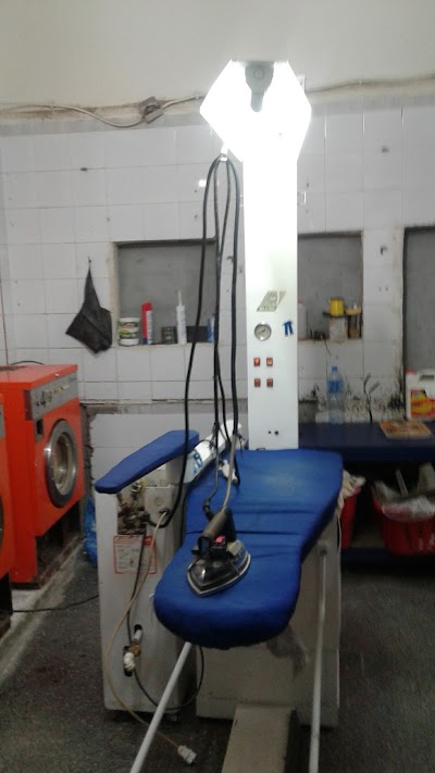 Photos of Centre commercial Mekirri