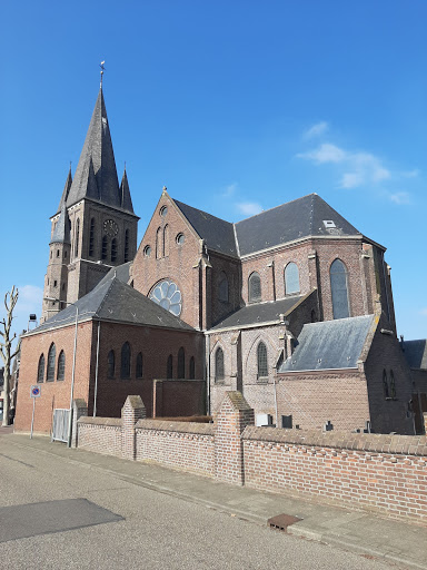 Leveroy, Kerk - Thumbnail