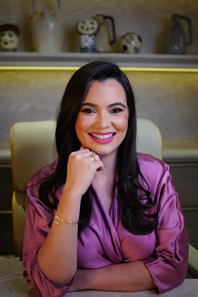 Dra. Karyne Trindade | Cirurgia Vascular e Varizes - Aracaju