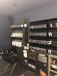 Photo n°1 de Karine à L'Isle-sur-la-Sorgue (Boutique d'accessoires de mode)