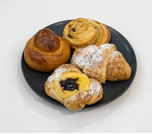 Tiffany Bar Pasticceria - Thumbnail
