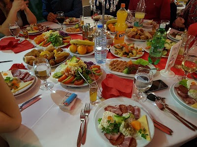 Photos of Restaurant 'Park Ginovci'