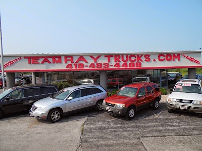 Photos of Team Ray Trucks