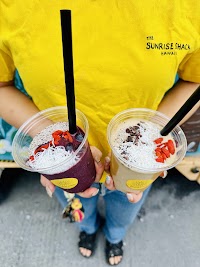 Acaibowl & Coffee / The Sunrise Shack by MOANA