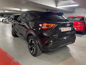 Photo n°22 de Carrefour Location à Pluneret (Agence de location de fourgonnettes)