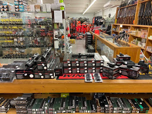 Photo n°6 de SARL Bernad et Fils Pêche Chasse Loisirs 81 à Albi (Armurerie)