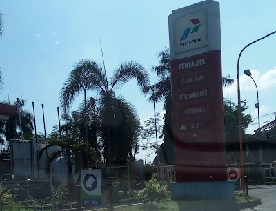 Photos of Pertamina gas station Walikukun