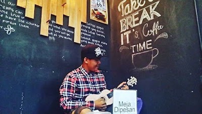 Photos of JHI Cafe Foods N Drinks