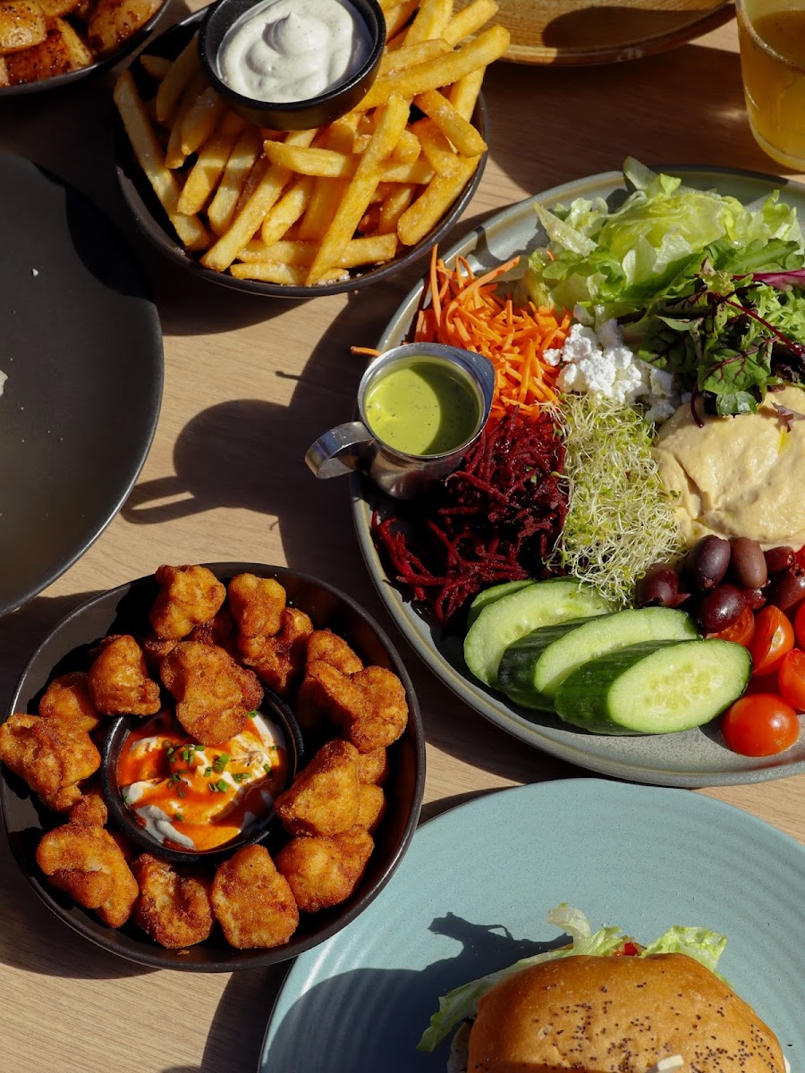 Pilgrims Vegetarian Cafe — photo 6