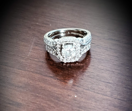 Clarksville Jewelers Gallery - United States