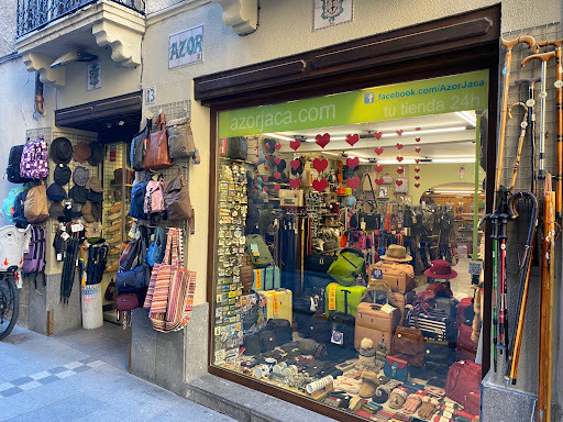 Azor Jaca: maletas, bolsos, piel, alfombras, complementos... - Thumbnail