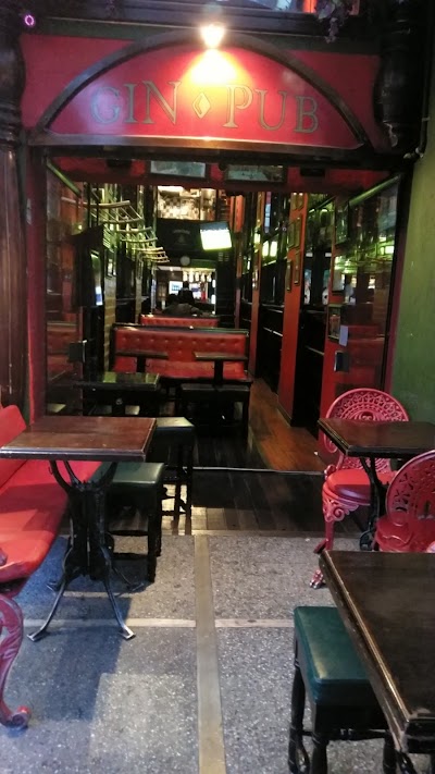 Photos of London Calling Pub Restaurant