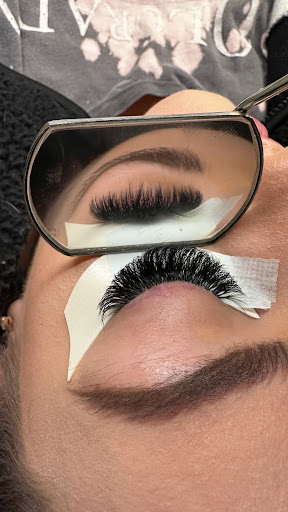 Vanity with V - Thumbnail