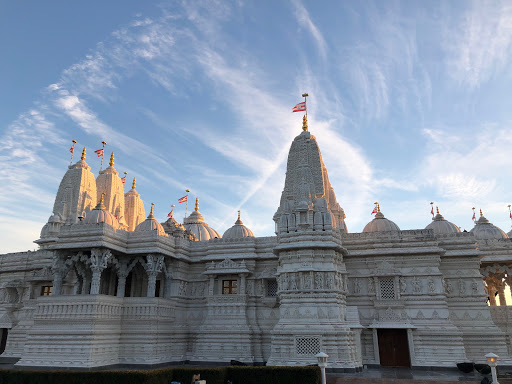 BAPS Shri Swaminarayan Mandir, Lake in the Hills Gallery - United States