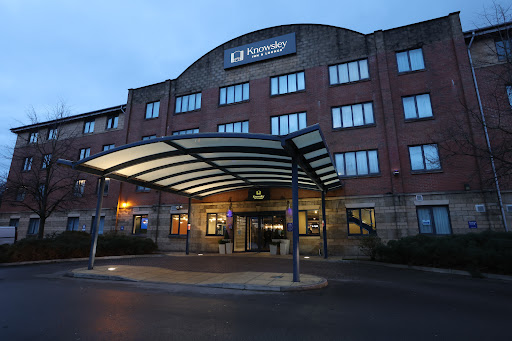 Knowsley Inn and Lounge