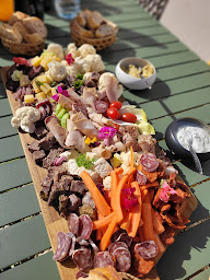 Photo n°10 de Traiteur Marcou | Traiteur et Boucherie Gruissan à Gruissan (Boucherie-charcuterie)