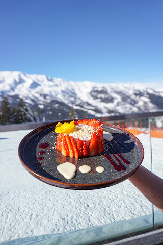 Le Rond Point by null