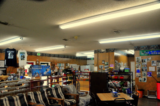 The Bait Tackle and Grill at Goose Pond Gallery - United States