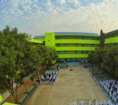 Photos of SMP Islam Al Azhar 20 Cianjur