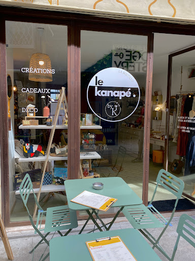 Le Kanapé - Boutique & Café - Thumbnail