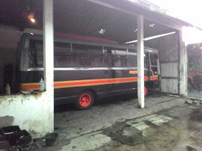 Photos of Bus Garage Primkoppol