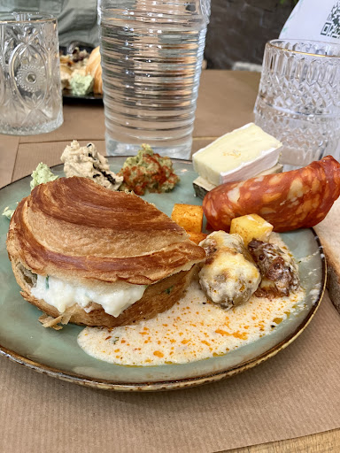 Le Jardin De Gwenn restaurant - Thumbnail