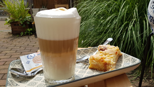 Mooi Boutique & Café - Thumbnail