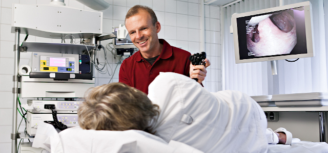 Herr Dr. med. Stefan Greimel