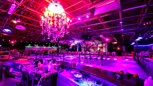 Bucanas Night Club - Thumbnail