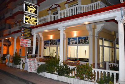 real-estate-agency